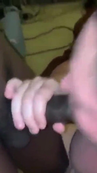 Youngenglishbbw chupando bbc Nata4sex abofeteando su polla en mi cara