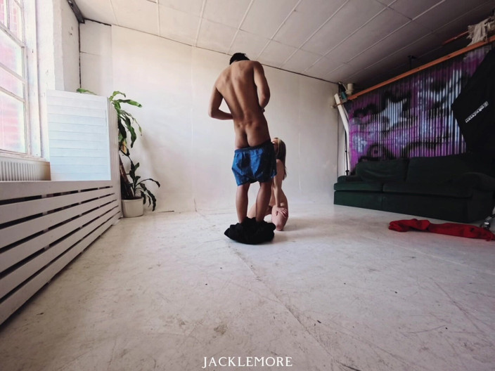 Jacklemore: Sesi kongkek Studio BTS dengan Dolly Love