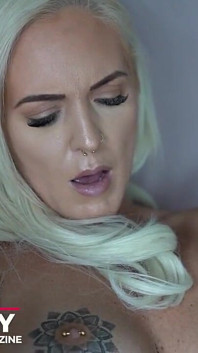 Gigi Patsy rider sin dildo