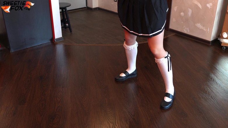 Sweetie Fox: Professora chicoteada e fodida estudante sexy para ela passar no...