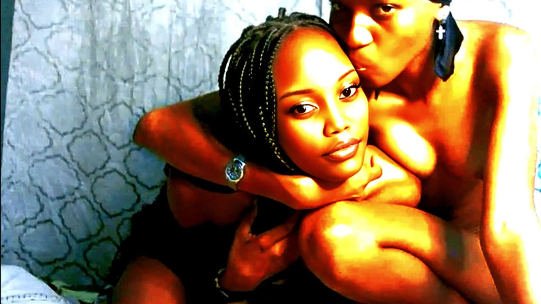 sunnyslimx: Mâncând pizda și sânii ei perfecți