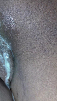 Tetona ébano con culo gordo follado y preñado en perrito
