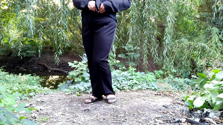 Elena: Big ass Russian MILF pissing outdoors