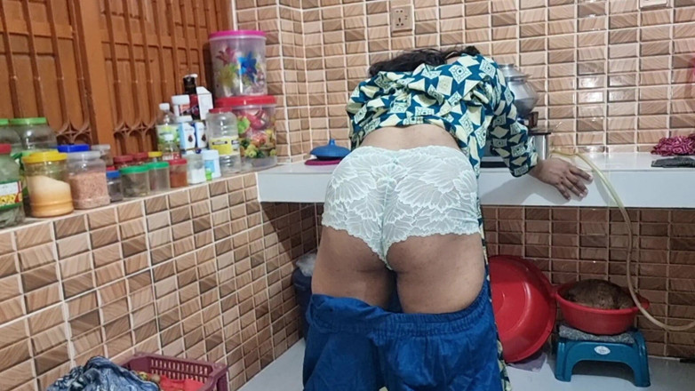 bdboygirl69: Bangla Voice Anal Closeup Video. New Anal Video in Deshi...