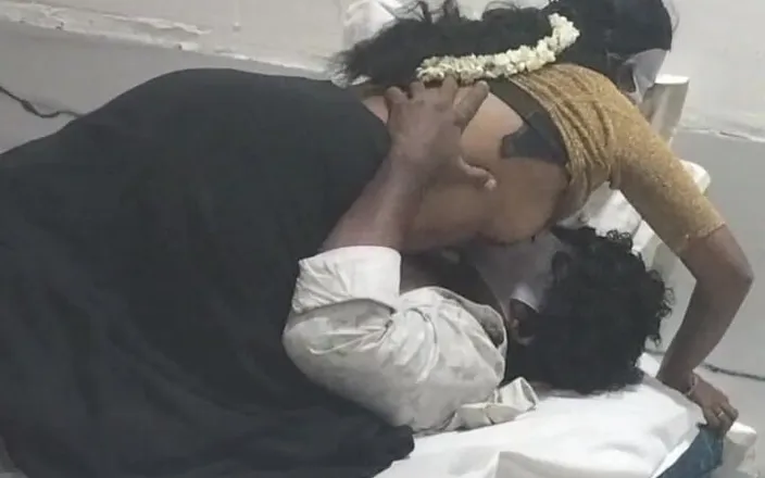 Funny couple porn studio: Tamil Couple 1