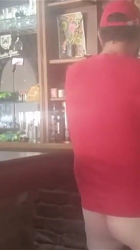 Brünette brünette milf wird von hinten gefickt