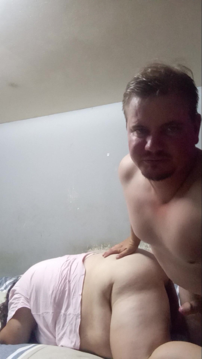 hothouse18xxx: La Matrigna Ha Fatto Un Bel Pompino E Si Fa...