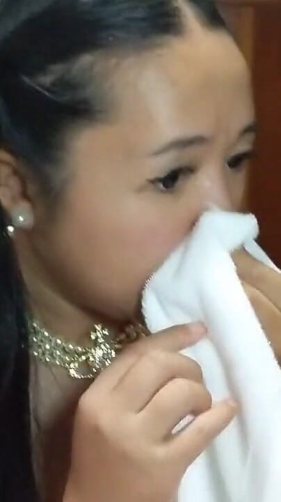 voyeurpervert: Vicky's motel mamada