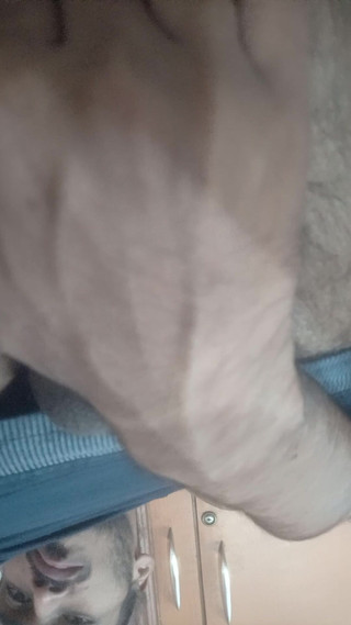 Suhas: फ्लेक्स मास्टरबेशन