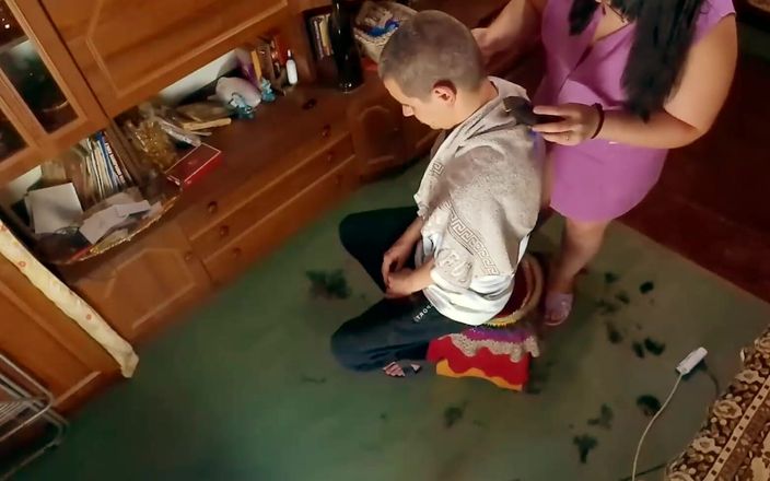 SchoolPrincess: Мені не сподобалась стрижка, я працюю над пошкодженням