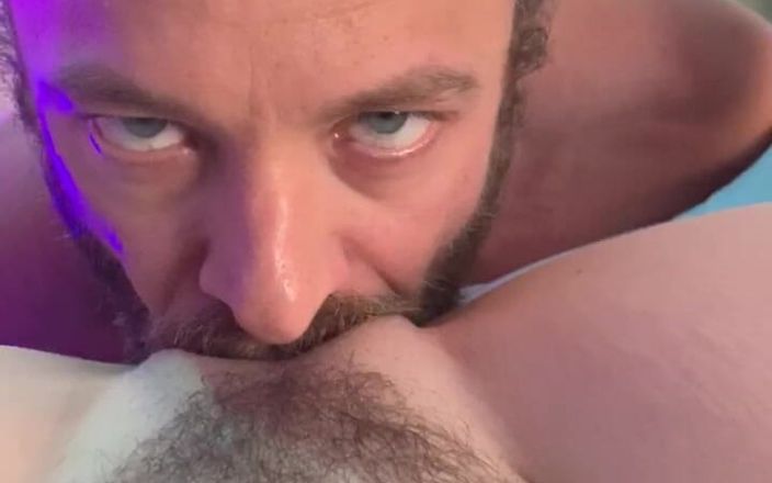 Sensual productions: Pov ăn lồn lãng mạn và gợi cảm