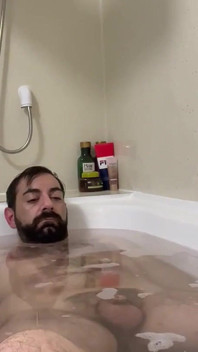 Leocharmed - Bath Pilot