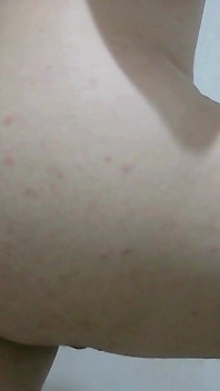 Mayaa, ¿qué estas haciendo allí, chica traviesa?