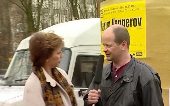 VintageXMovies: Das sexgespräch mitten auf der straße