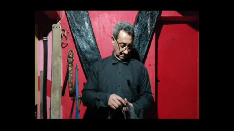 Casal Gresopio BDSM: Dikuasai dengan Whip 1