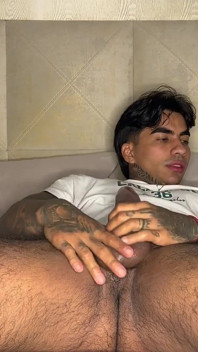 My Hot Stepbrother Comes Into My Room, and I Take off His Condom for Even More Pleasure