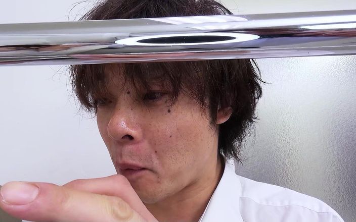Asian porn collection: Japansk sekreterare Chihiro med stora tuttar ger avsugning till chefen...