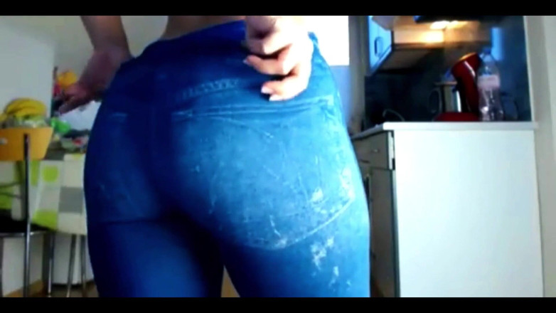 Sexydea: Hete sexydea neukt op live webcam