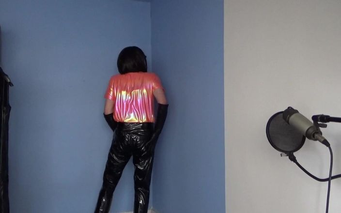 Leather Kirsten: 新装合集
