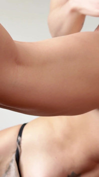 Elle Voulait Travailler, Mais Je Voulais Baiser
