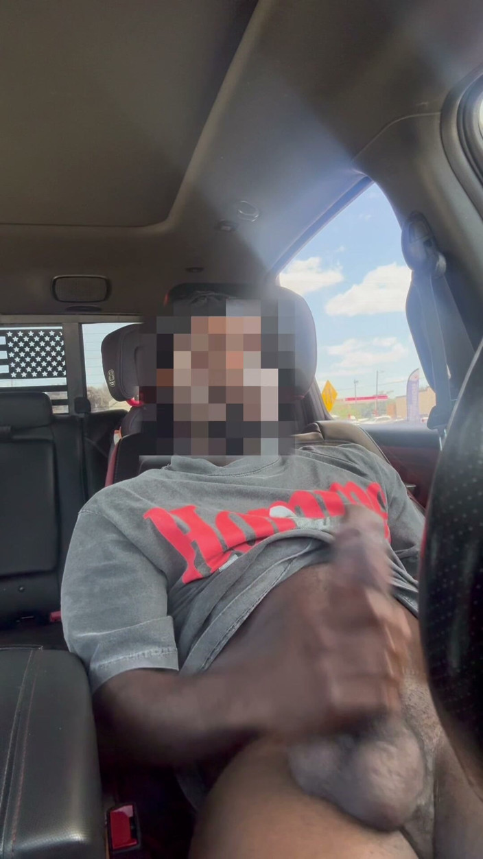 Kyle Kickstand vault: Jerk in Truck