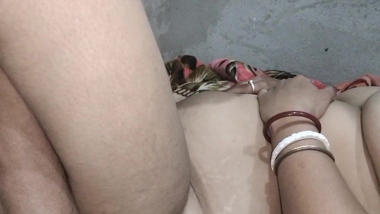 Sex041987: Скажи мне, кто хочет наслаждаться моей киской