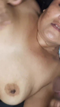 My Horny Stepmother Gives Me a Delicious Morning Blowjob