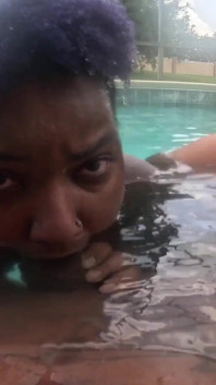 Underwater Blowjob Threesome