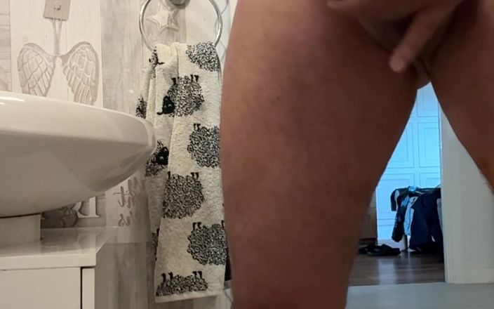 Kadu: Doğal sünnetsiz yarak sabah işiyor