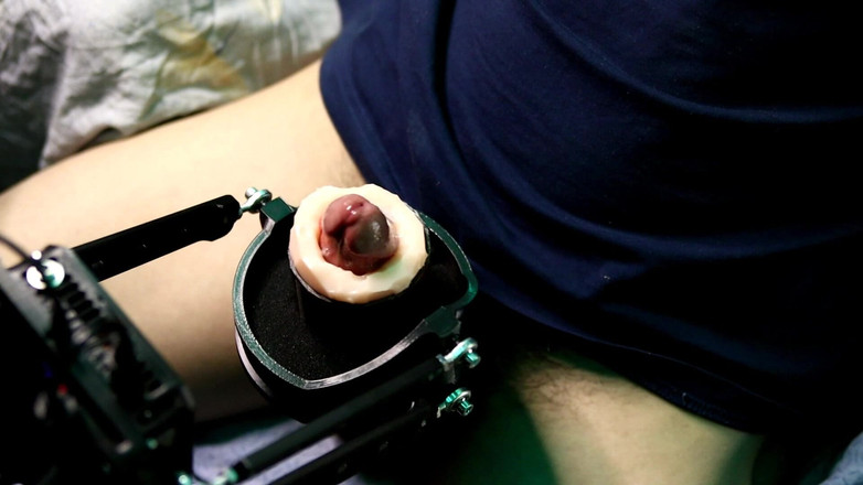 SEXY_GUYBEST: 쩌는 자위 기계와 강력한 신음