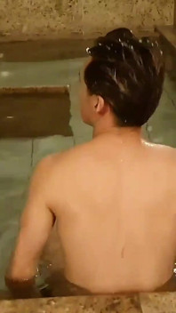 Japanese Guy Goes to Society Bathhouse, Gets Erotic Massage and Hand Job