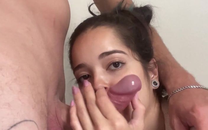 Lunah Blanc: Jest uzależniona od drooling Blowjob