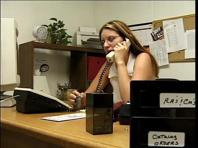 Office Sluts: Hoer krijgt haar kut geboord