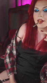 TS Bitch Smoking