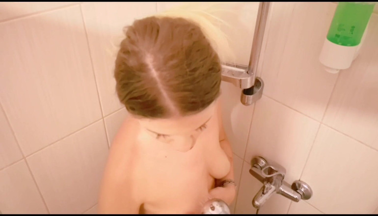 Erotic Tanya: Shower hot video