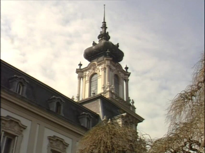 Euro Blue Movies: Hořící zadky (1997)