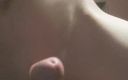 Teddie: Домашнее видео мастурбации