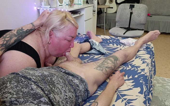 Zona901: Girlfriend Sucks My Dick Until I Cum in Her Mouth...