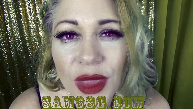 Samantha 38G: Ojos hechizantes