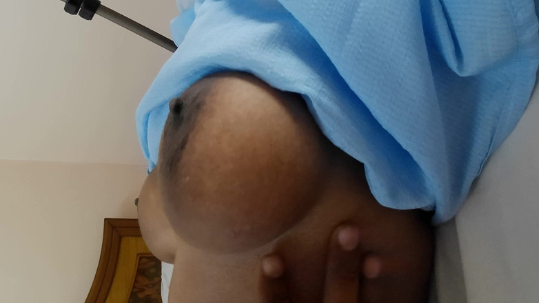 Inba: Mallu studentka