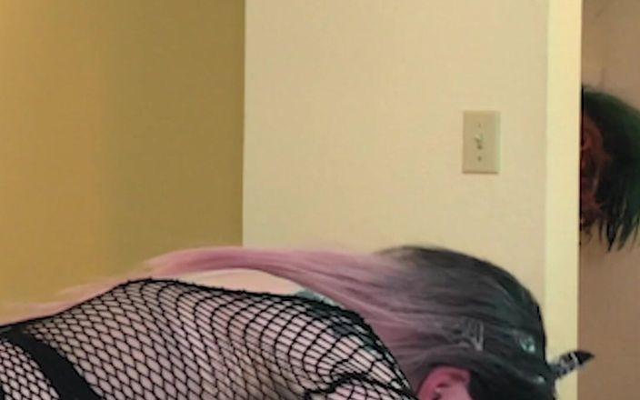 Jake Grand the man: Sissy jade madison nyepong kontol cowok gotik - kompilasi 3