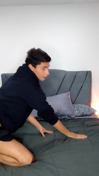 Una piccola danza erotica per te piccola