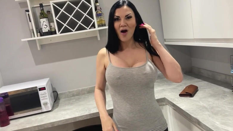 Jasmine Jae: Follando al hijastro caliente y cachondo de mi amigo