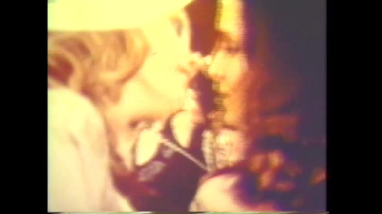 The Unforgettable: Trò chơi kích thích tình dục kinh tởm