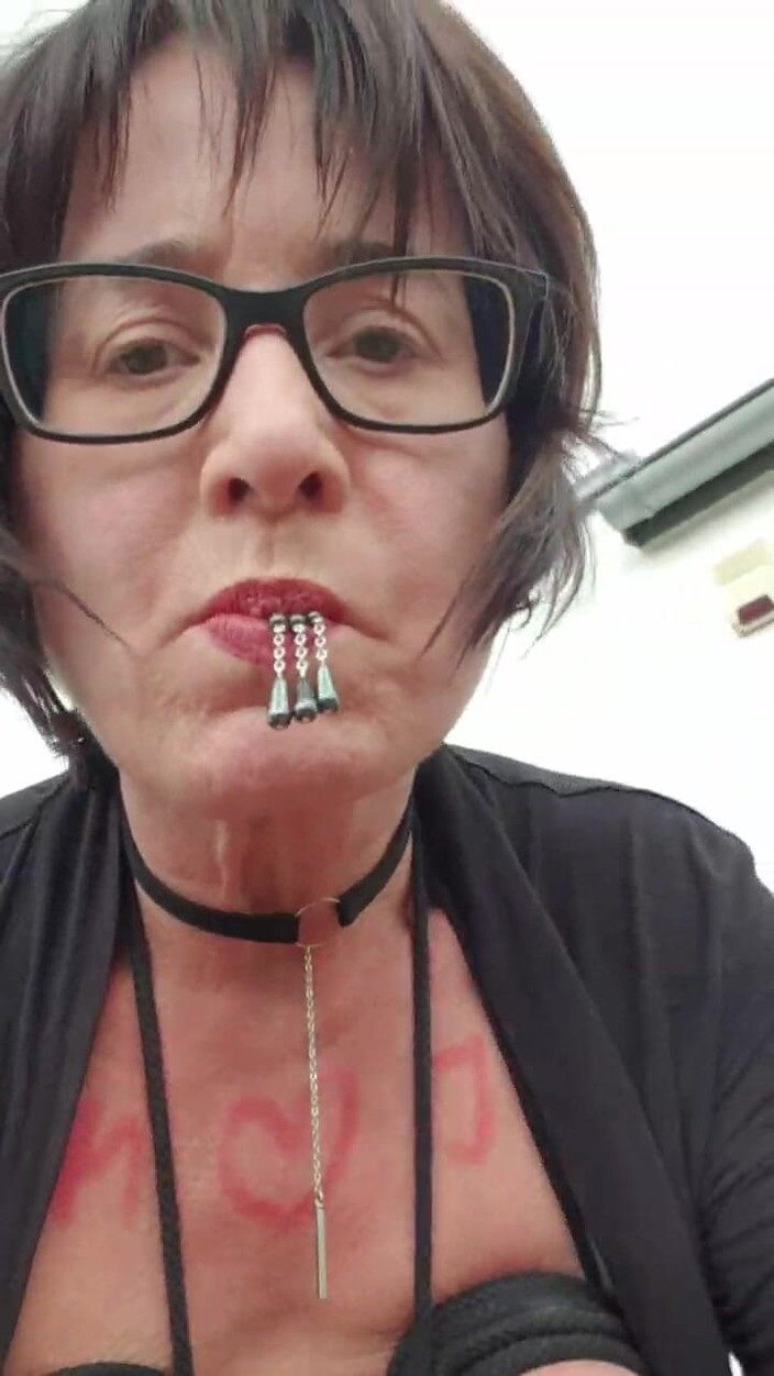 JulieEroticDress: Video pro mého nového fanouška