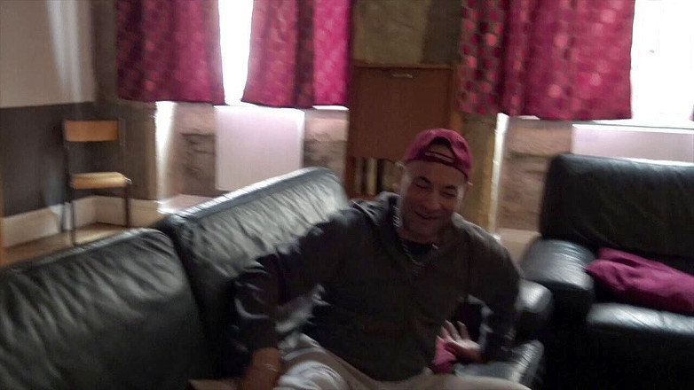 YOUNG FUCKED BY OLDER: Джесс відтрахана твінком молодше за нього