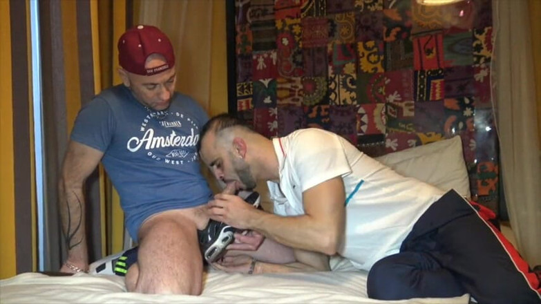 Gaybareback: Straight fucked bareback by Jess Royan