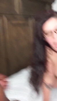 Asosyal orta yaşlı seksi kadın 7 siyah yarak alıyor