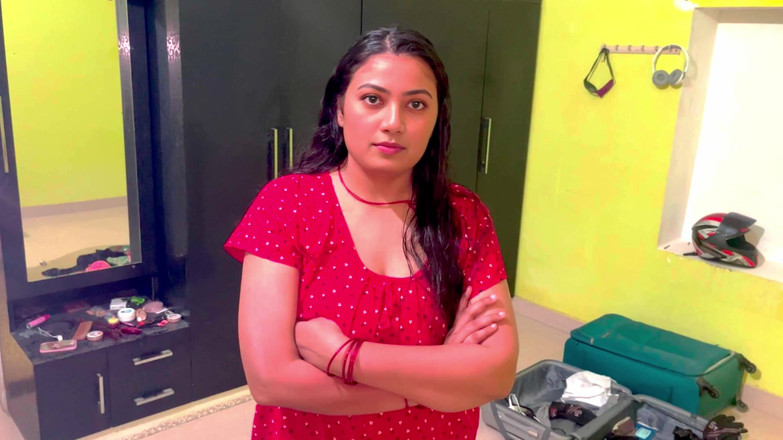 Hotty_ragini: Omg! Saya bersendirian dengan ibu tiri saya dan saya meminta...