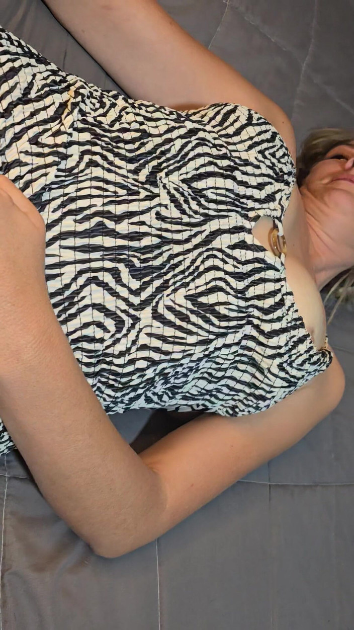 Sparowdox: Hraní s Pssygalores sání kundičky lízání hračka amatér domácí